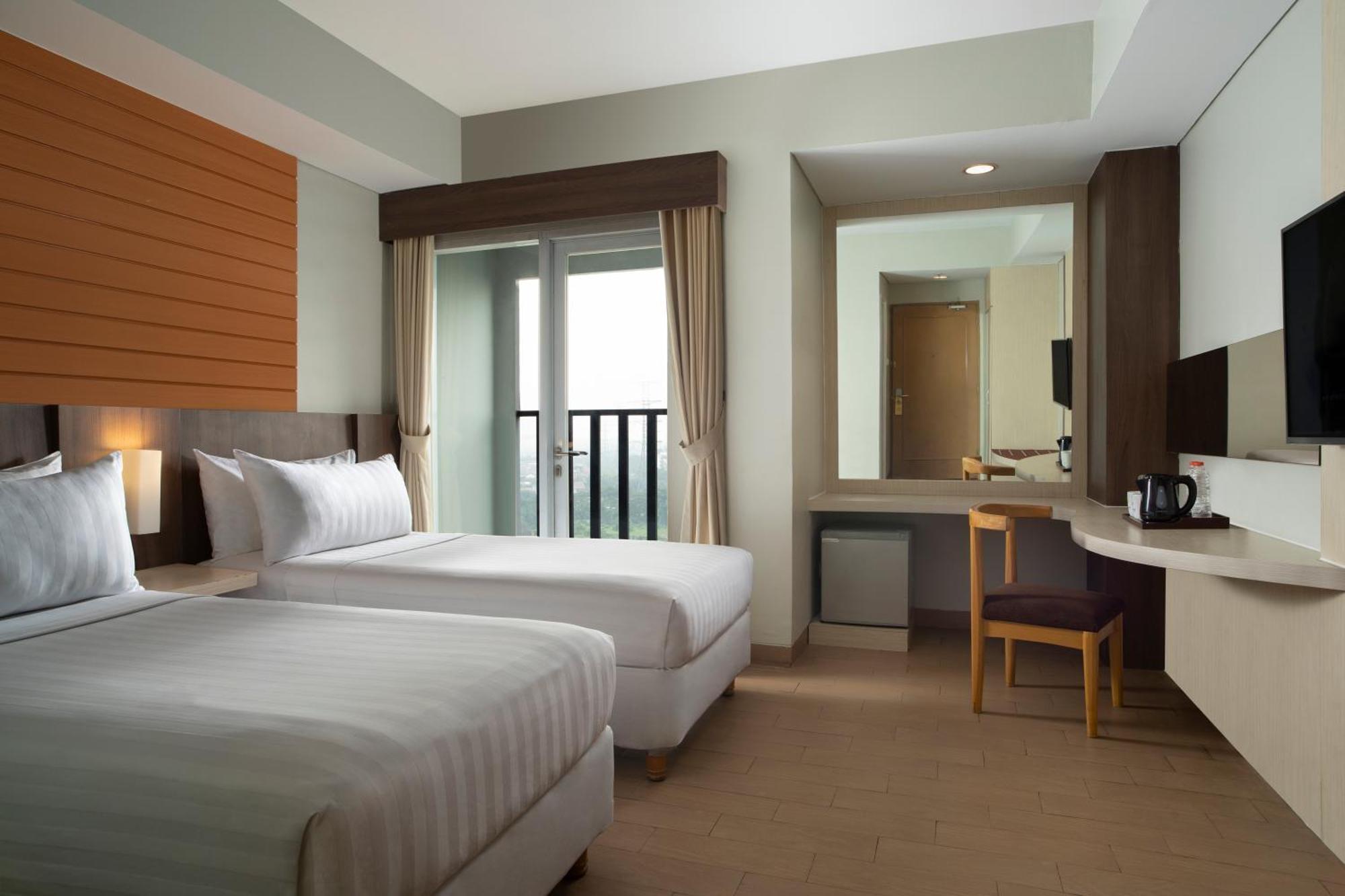Vega Hotel Gading Serpong Ngoại thất bức ảnh