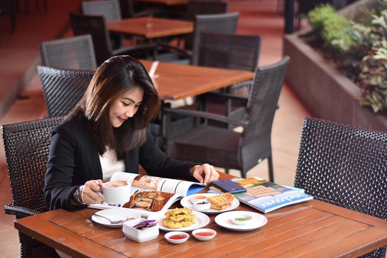 Vega Hotel Gading Serpong Ngoại thất bức ảnh